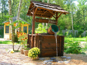 Домик для колодца