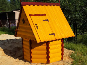 Домик для колодца